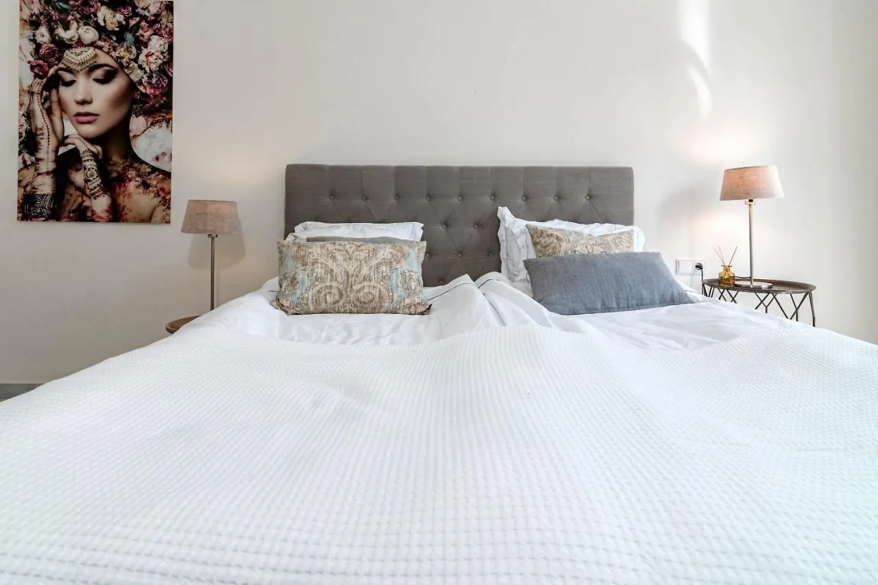 Apartment Sensational And Exotic 3-Bedroom Retreat In Nueva Andalucia With A Palm Garden Marbella Spain