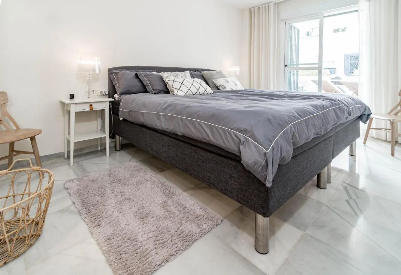 Apartment Sensational And Exotic 3-Bedroom Retreat In Nueva Andalucia With A Palm Garden Marbella