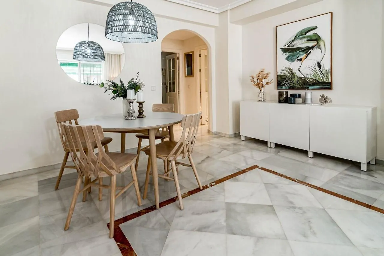 Apartment Sensational And Exotic 3-Bedroom Retreat In Nueva Andalucia With A Palm Garden Marbella